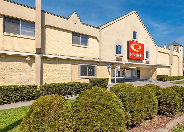 Econo Lodge Cortland Downtown